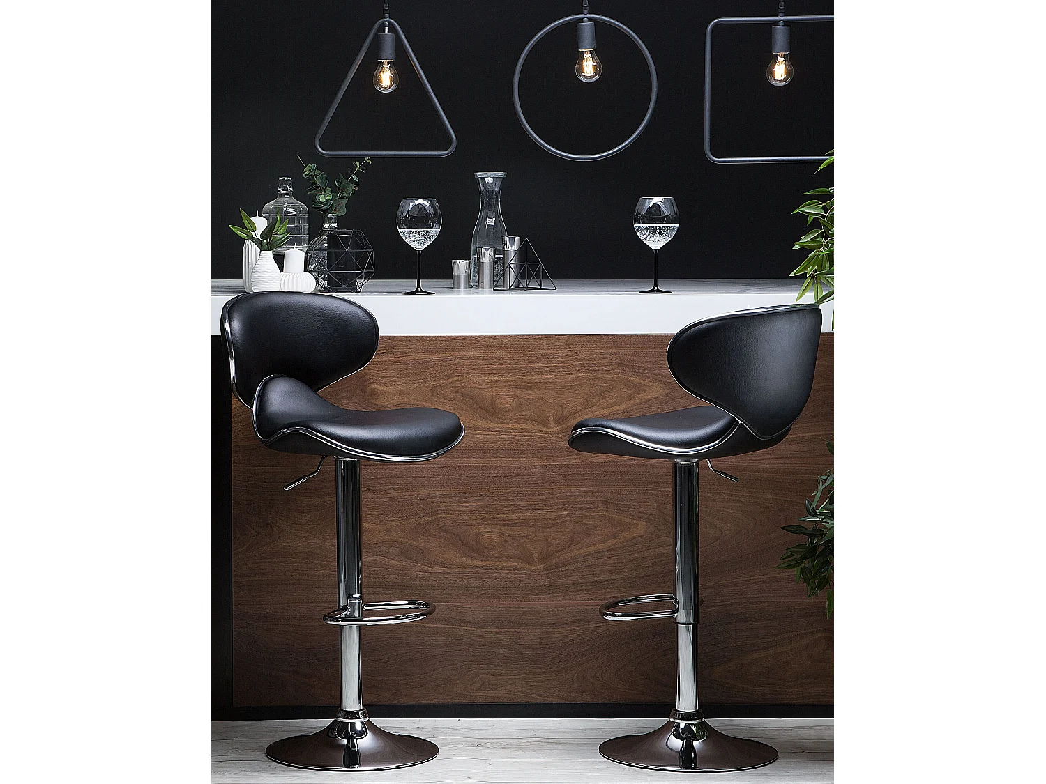 Lot de 2 chaises de bar CONWAY Cuir PU Noir