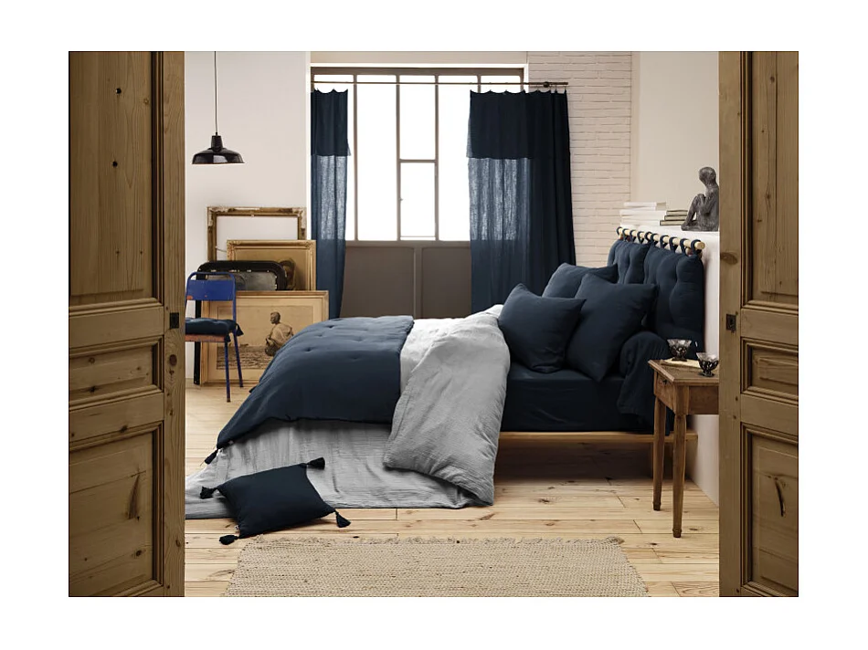 Édredon 150 x 150 cm gaze de coton bleu nuit avec 4 pompons - PEPA