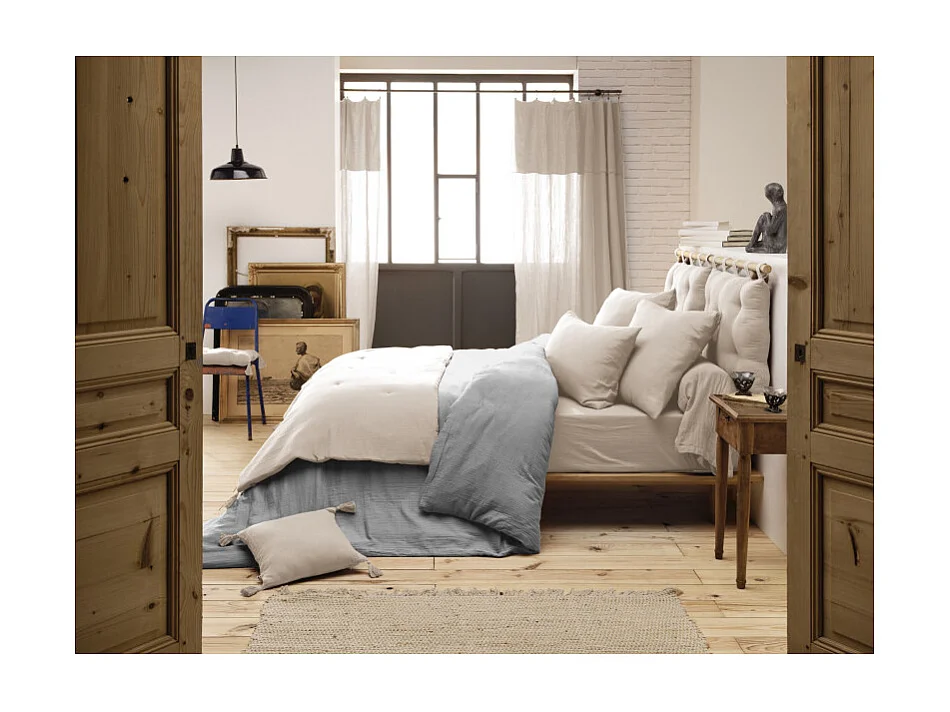 Édredon 150 x 150 cm en gaze de coton écru avec 4 pompons - PEPA