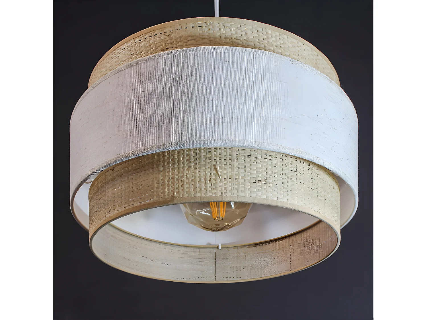 Handgemaakte Sira hanglamp met witte linnen kap en naturel rotan 1xE27 ø40cm