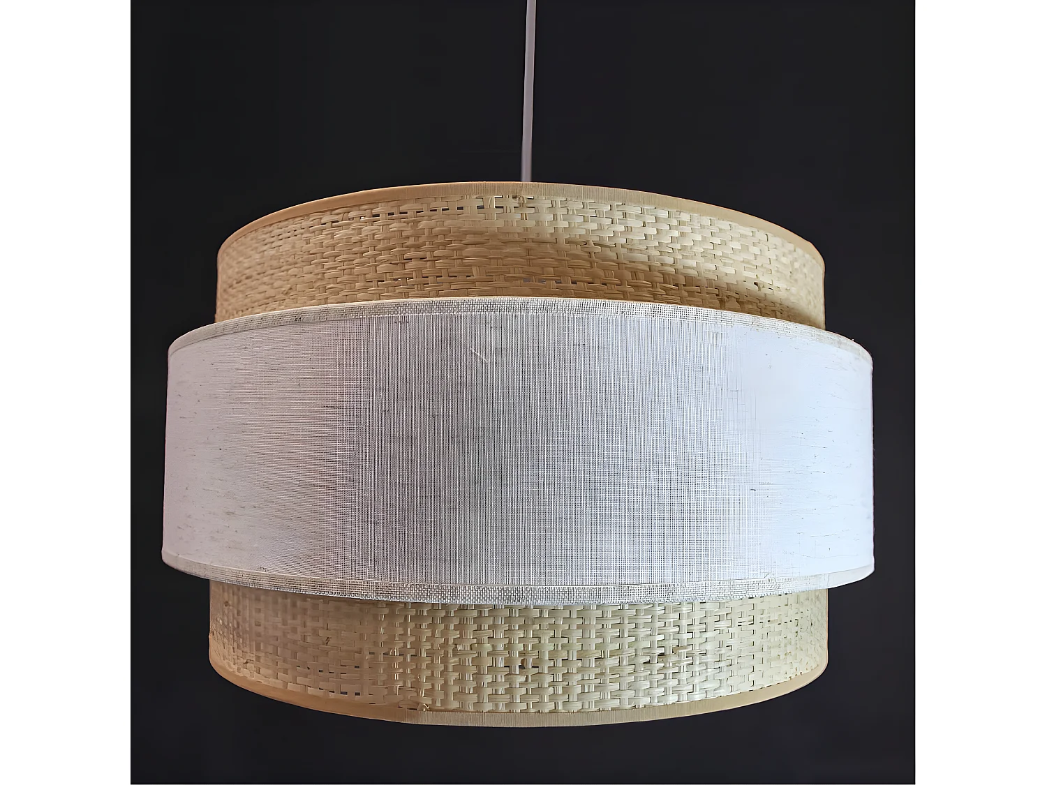 Handgemaakte Sira hanglamp met witte linnen kap en naturel rotan 1xE27 ø40cm
