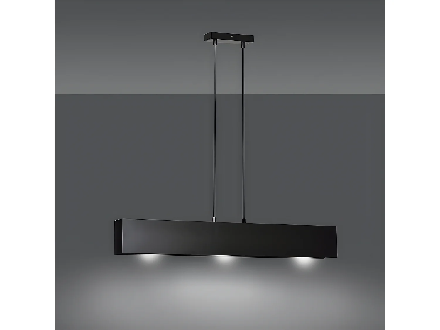 Lámpara de techo lineal Tarlen con estructura de metal rectangular de 3 luces 3xE27
