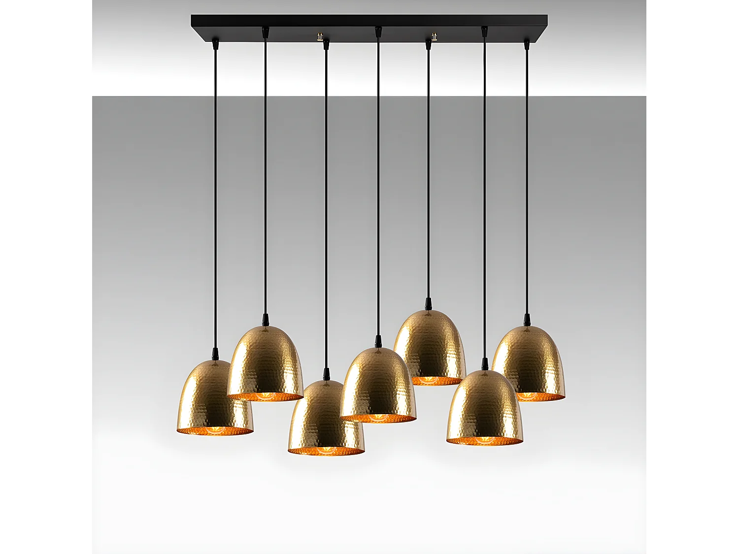 Asney lineaire hanglamp met 7 kappen in antiek gouden reliëfeffect 7xE27