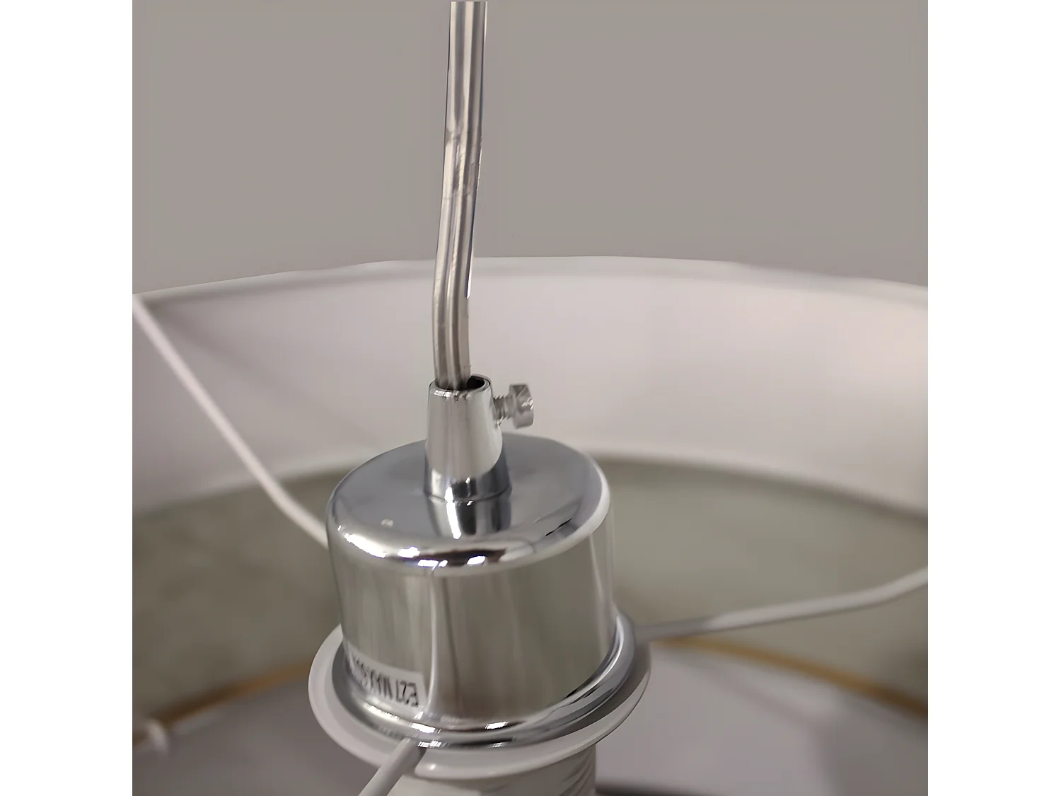 Lampada a sospensione Medina con striscia dorata e paralume in lino bianco 1xE27 ø40cm