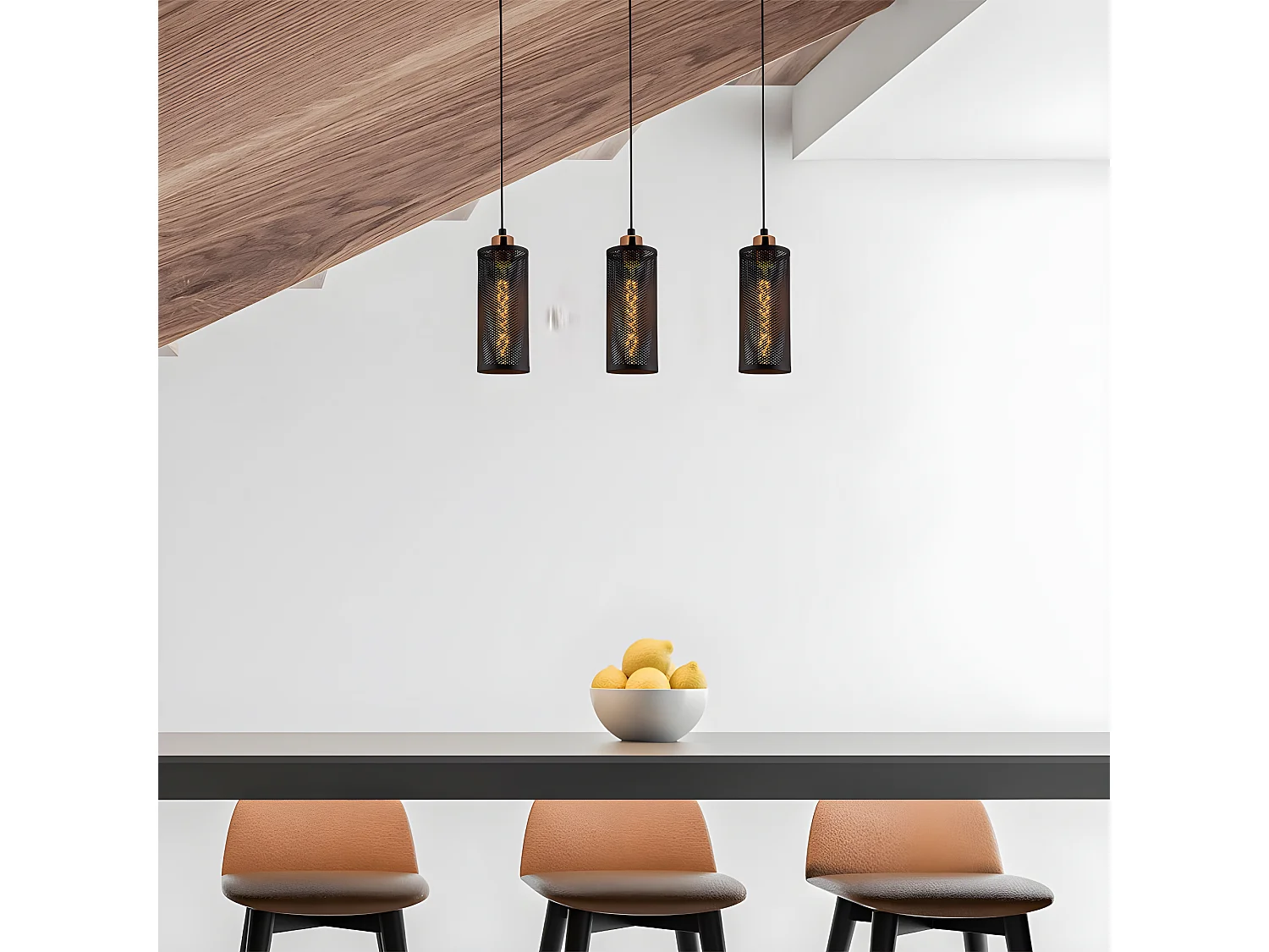 Moderne Pendelleuchte Marismo mit 3 schwarzen Gitterschirmen 3xE27