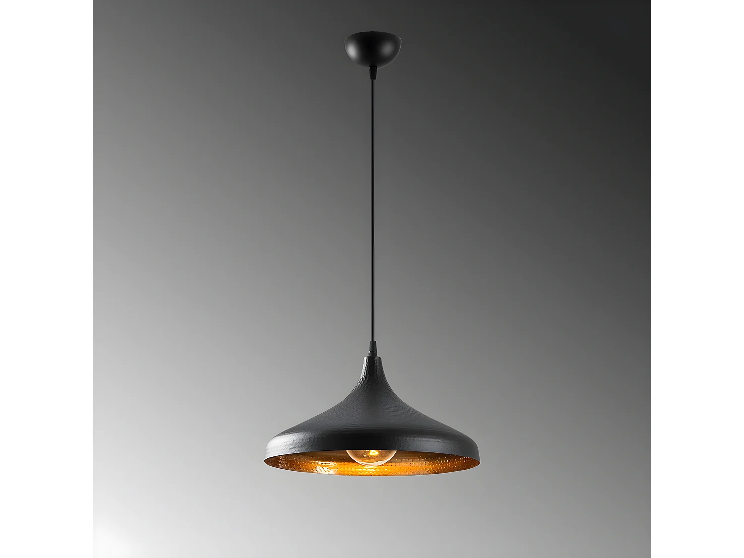 Plafonnier Asney avec abat-jour en métal noir gaufré 1xE27 ø36cm