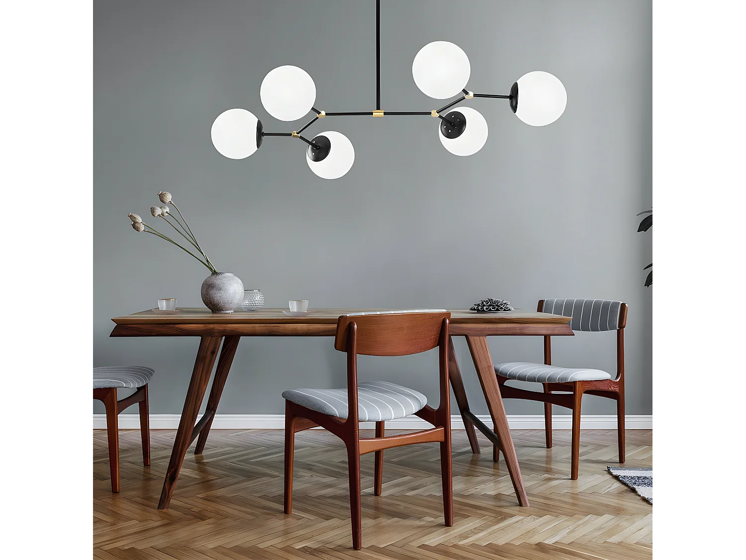 Schwarze Deckenleuchte Mulen im nordischen Stil mit 3 Glaskugeln 3xE27