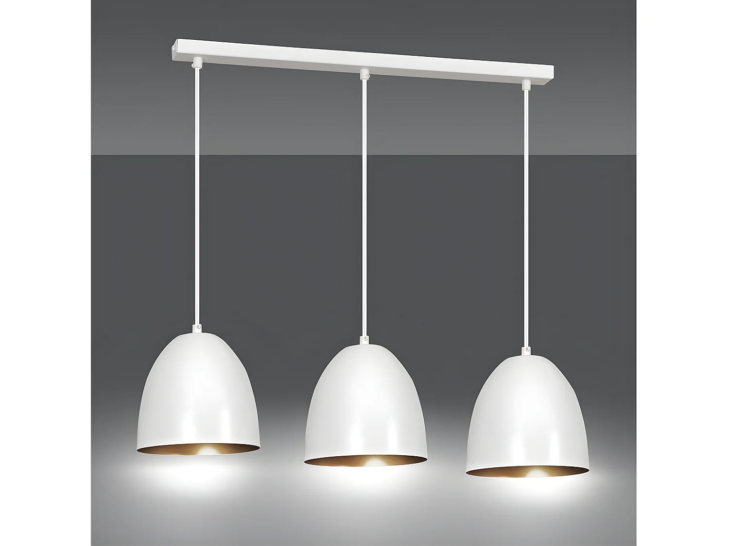 Suspension linéaire nordique Jonix avec 3 abat-jour en forme de dôme blanc et doré 3xE27
