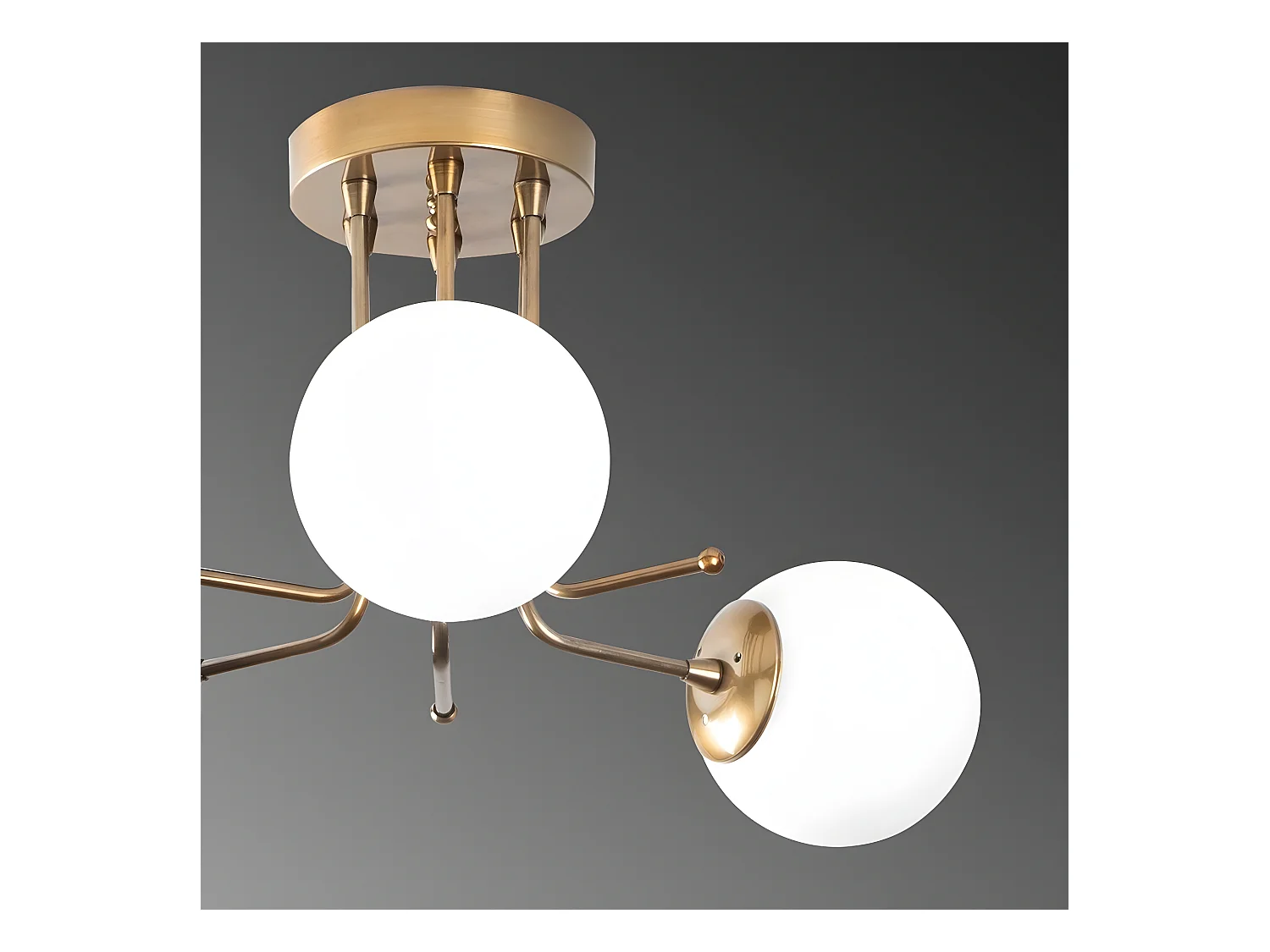 Plafón de techo Marga dorado antiguo con 3 esferas de cristal blanco 3xE27 ø48cm