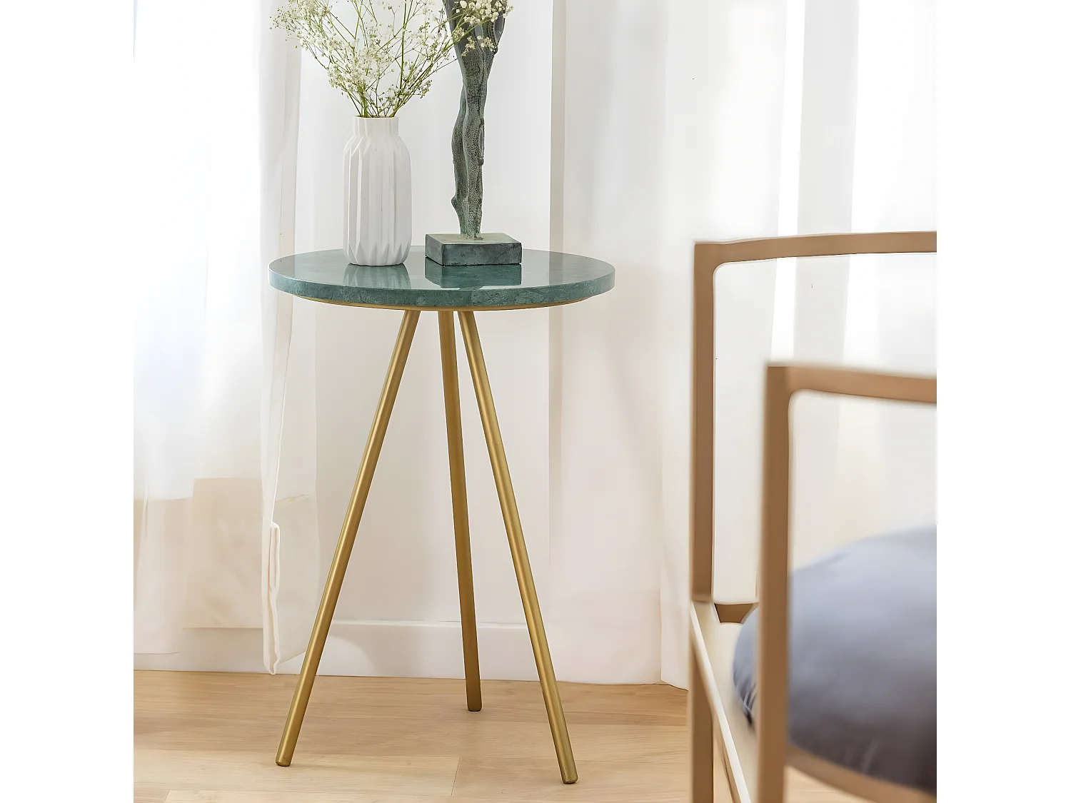 Bout de canapé en marbre Eva