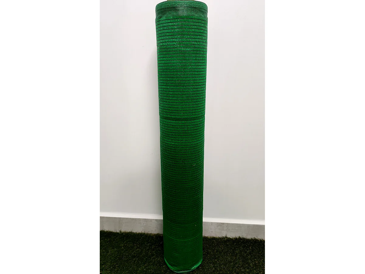 Rotolo Rete Ombreggiante| 3X4 M| Composizione 100% Poliammide Alta Densità| 80% Occultamento| Rete Frangivento| Verde