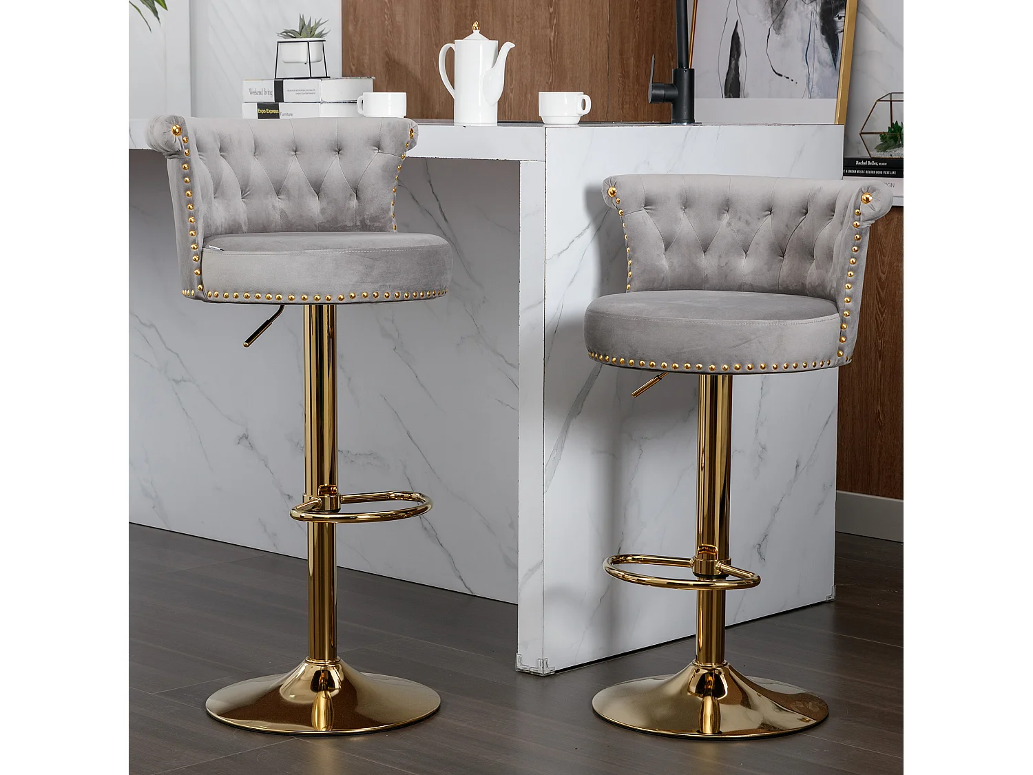 Draaistoelenset van 2 in hoogte verstelbare barkrukken met voetsteun