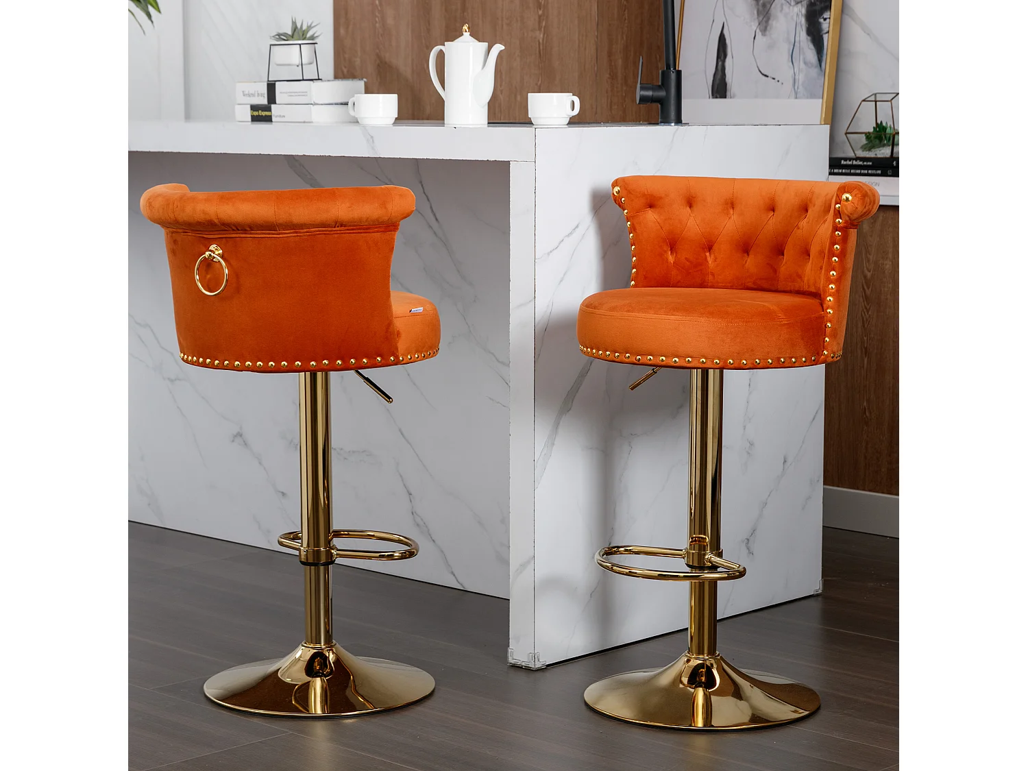 Set van 2 in hoogte verstelbare draaibarkrukken met voetsteun