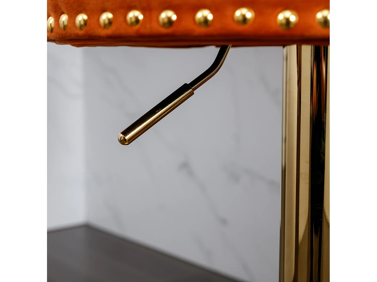 Set van 2 in hoogte verstelbare draaibarkrukken met voetsteun