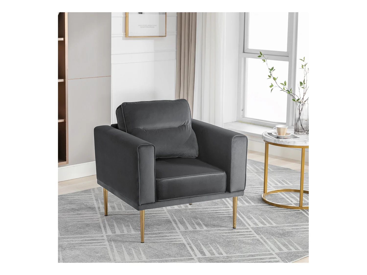 Sofa moderne en velours avec siège coussiné et pieds métalliques dorés