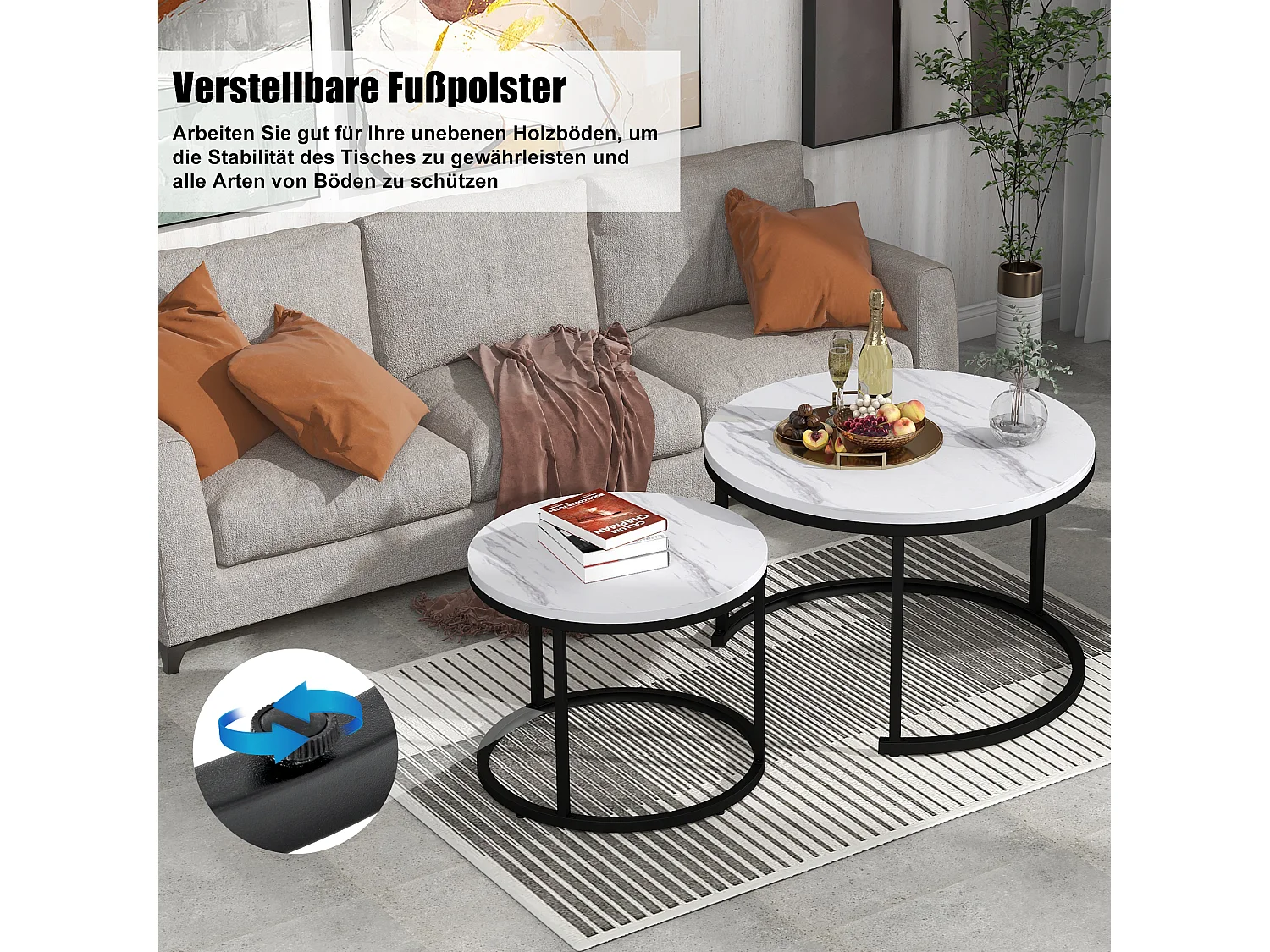 2 ronde houten in elkaar schuivende salontafels met metalen frame