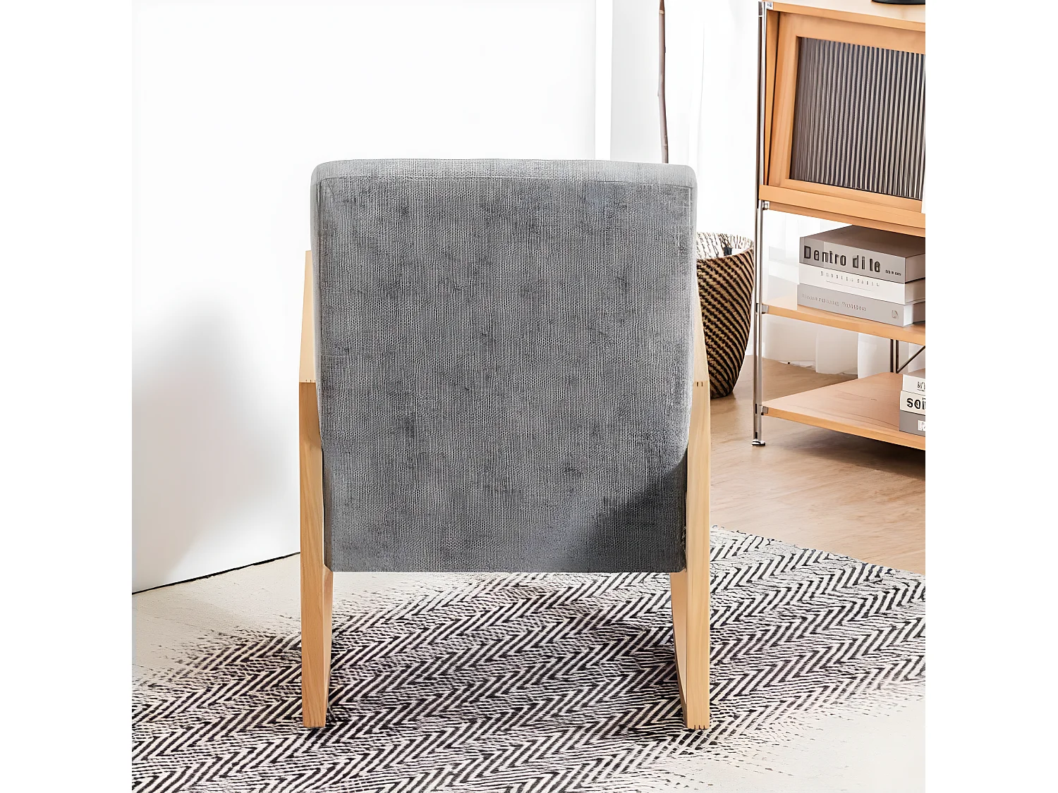 Chaise à bascule en bois massif avec rotin en plastique pe