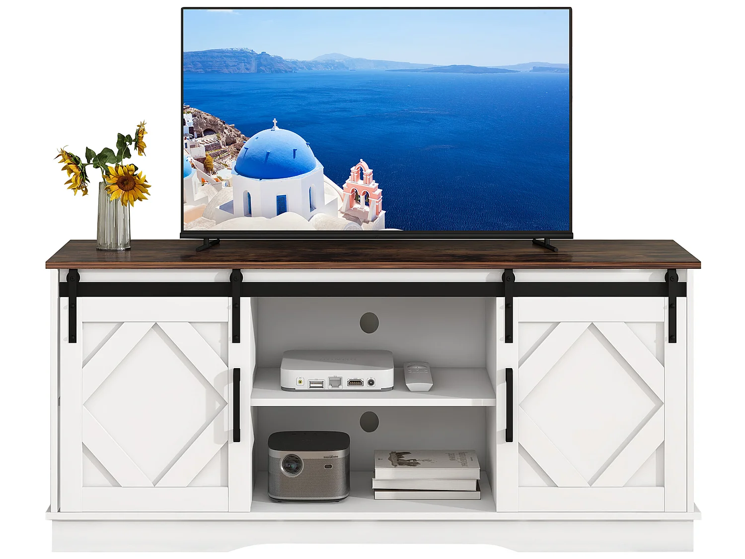 Mueble TV con puertas correderas y estantes regulables.