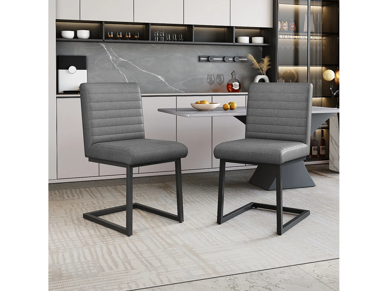 eetkamerstoelen in grijs kunstleer met metalen poten