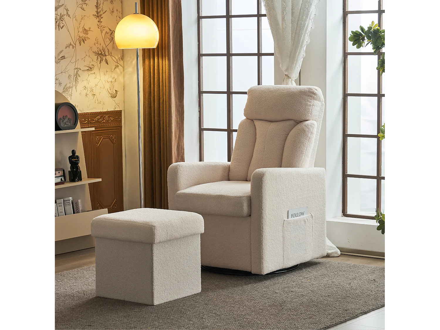 Chaise confortable avec repose-pieds et cadre rotatif en métal
