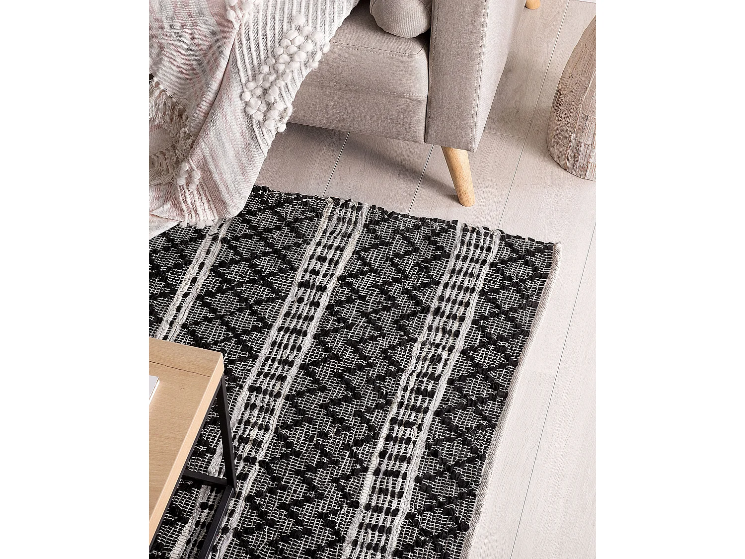 Tapis FEHIMLI Noir 140 x 200 cm Cuir