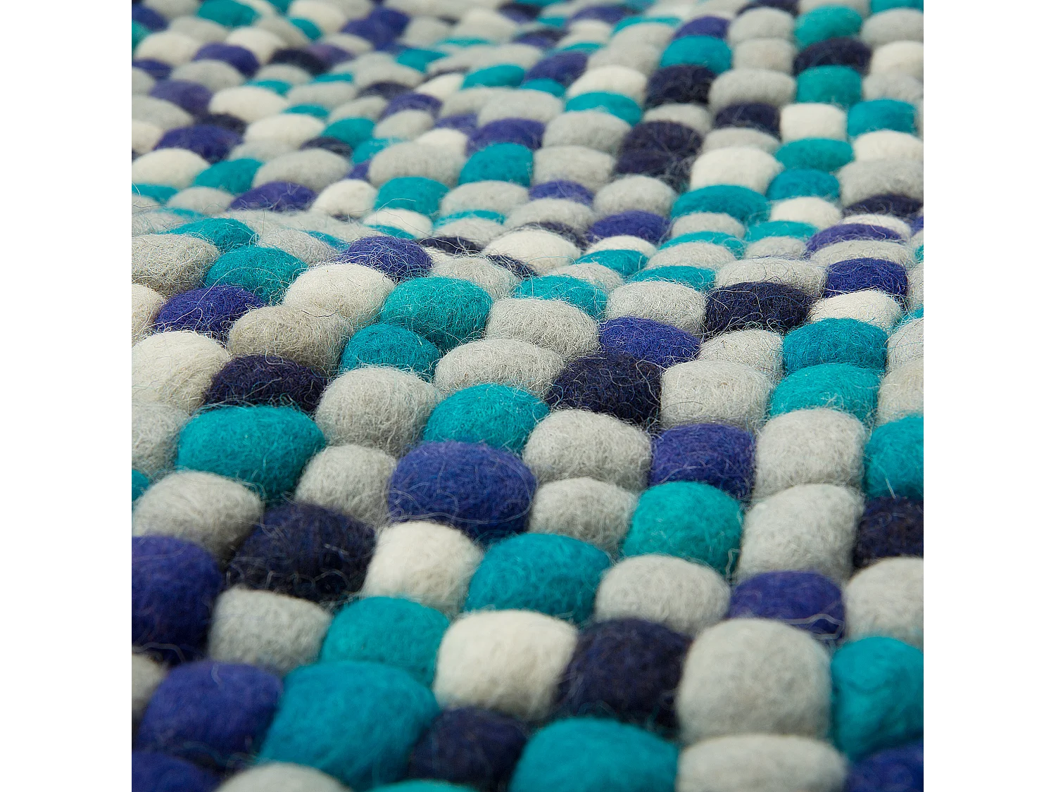 Teppich rechteckig Wollteppich Filzkugelteppich 160 x 230 cm Blau / Weiß Amdo