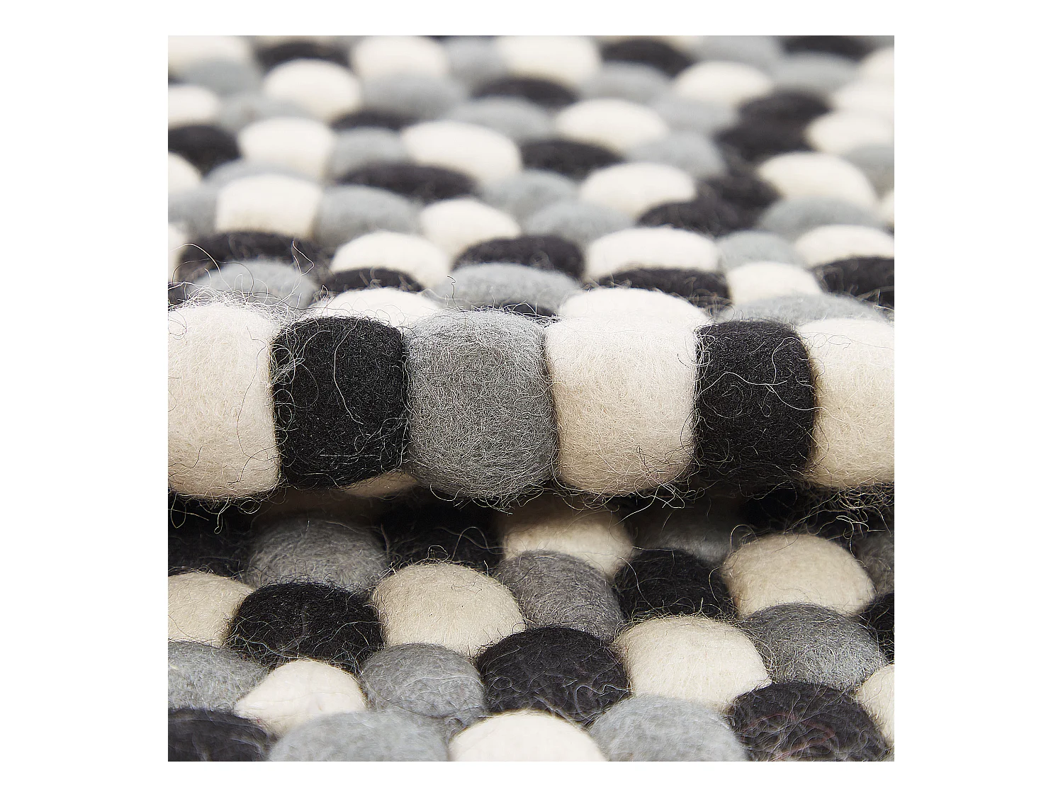 Filzkugelteppich Wolle mehrfarbig ø 140 cm abstarktes Muster Kurzflor PENEK