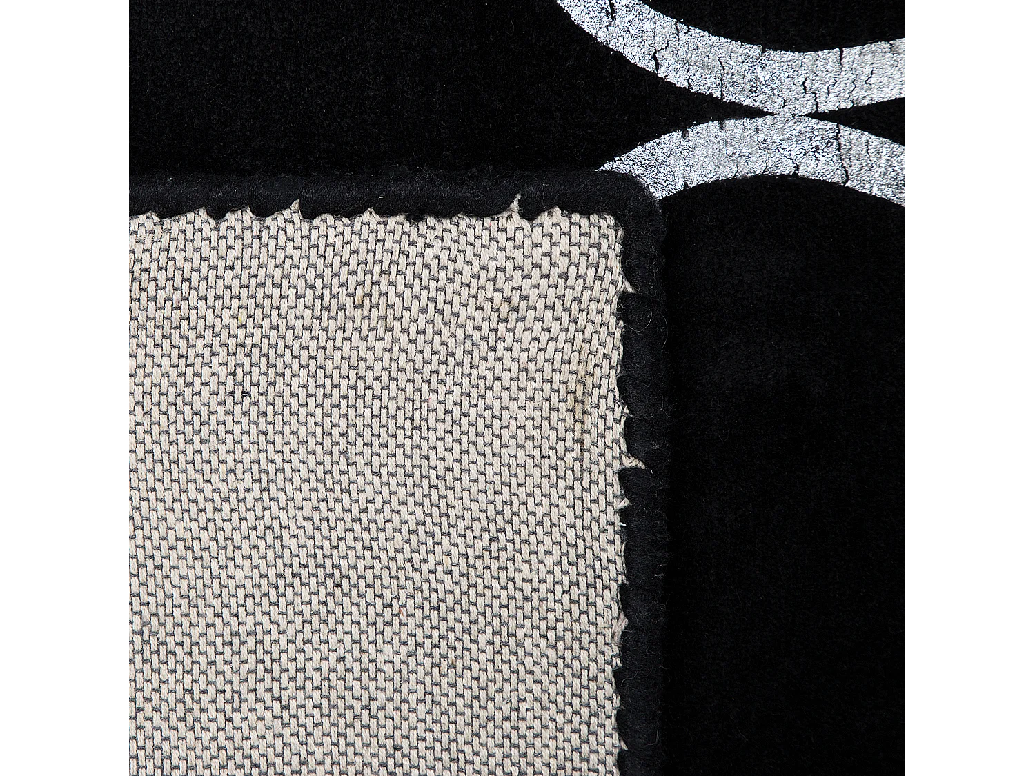 Tappeto a pelo corto nero/argento 140 x 200 cm YELKI