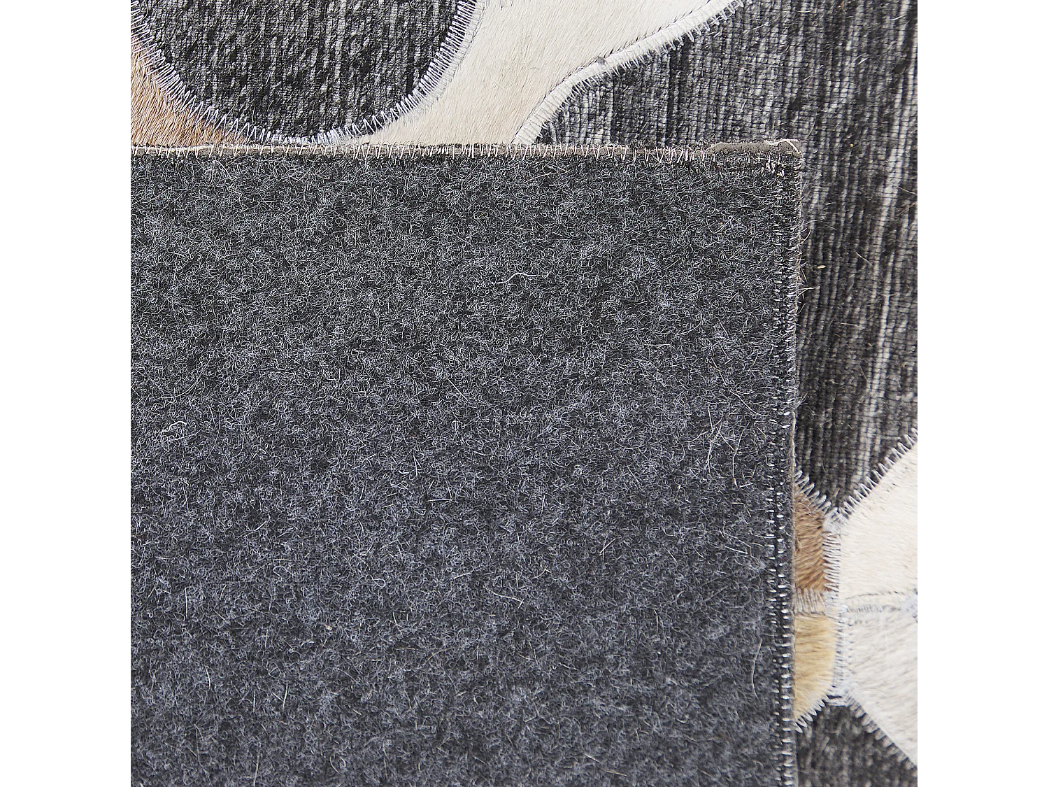 Dekorativer Lederteppich Patchwork Muster 160x230 cm grau/beige Rolunay