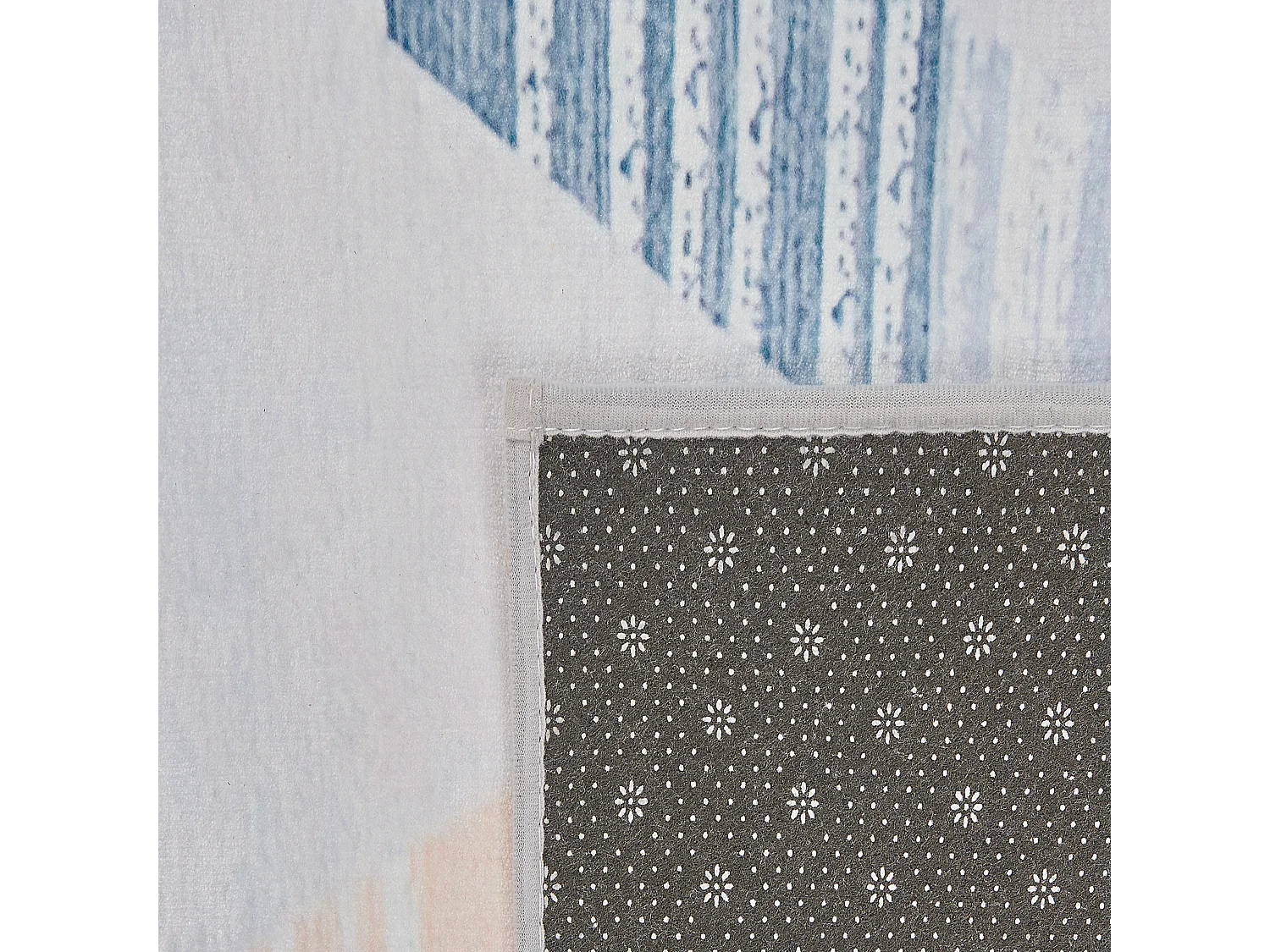 Tappeto a motivi triangolo 140 x 200 cm multicolore YAYLA