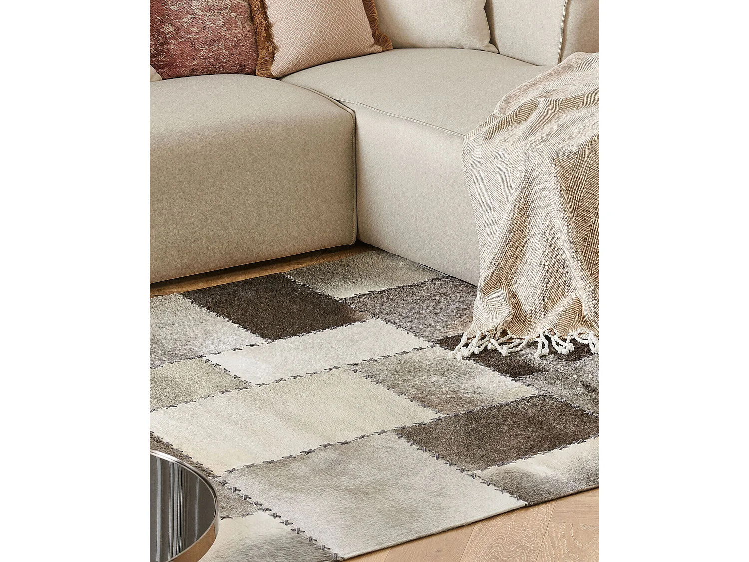 Tapis PERVARI Taupe 140 x 200 cm Cuir