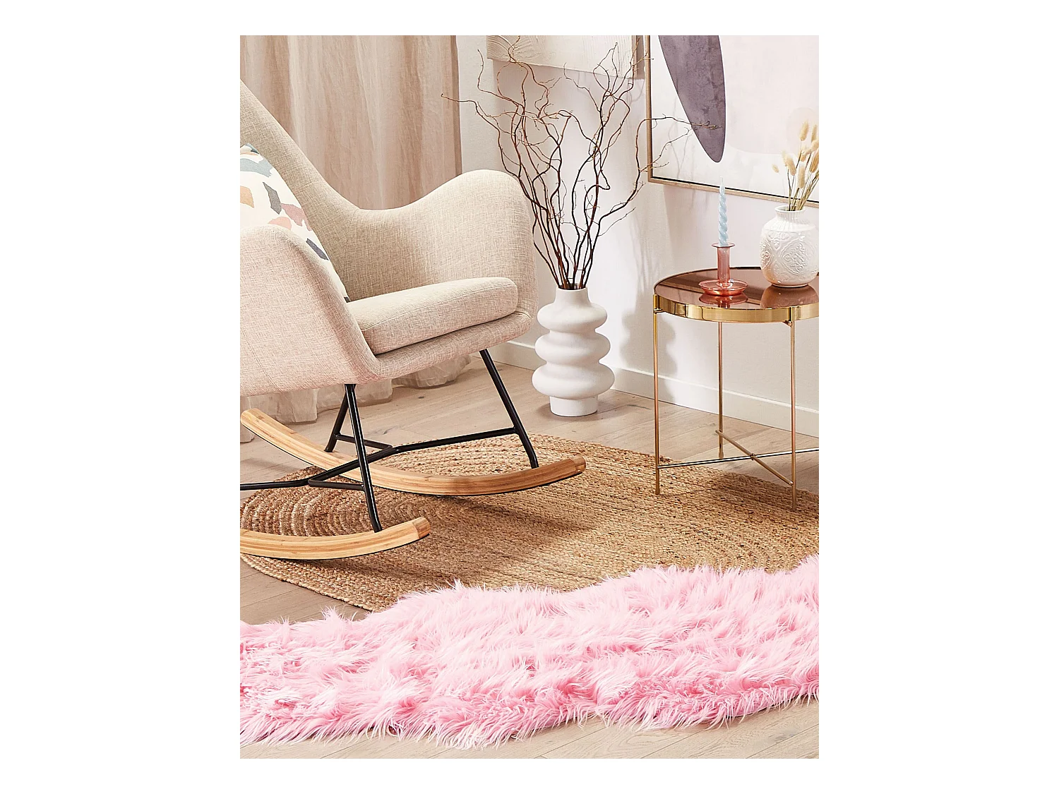 Vloerkleed van imitatie schapenvacht roze 180 x 60 cm MAMUNGARI