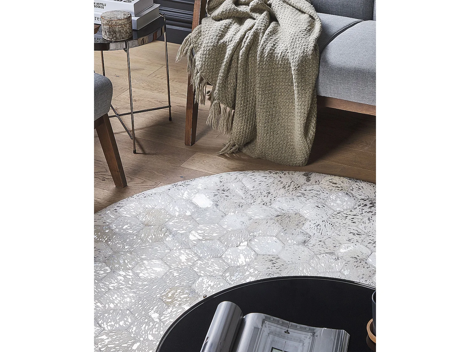 Teppich BOZKOY ø 140 cm Echtleder Silber