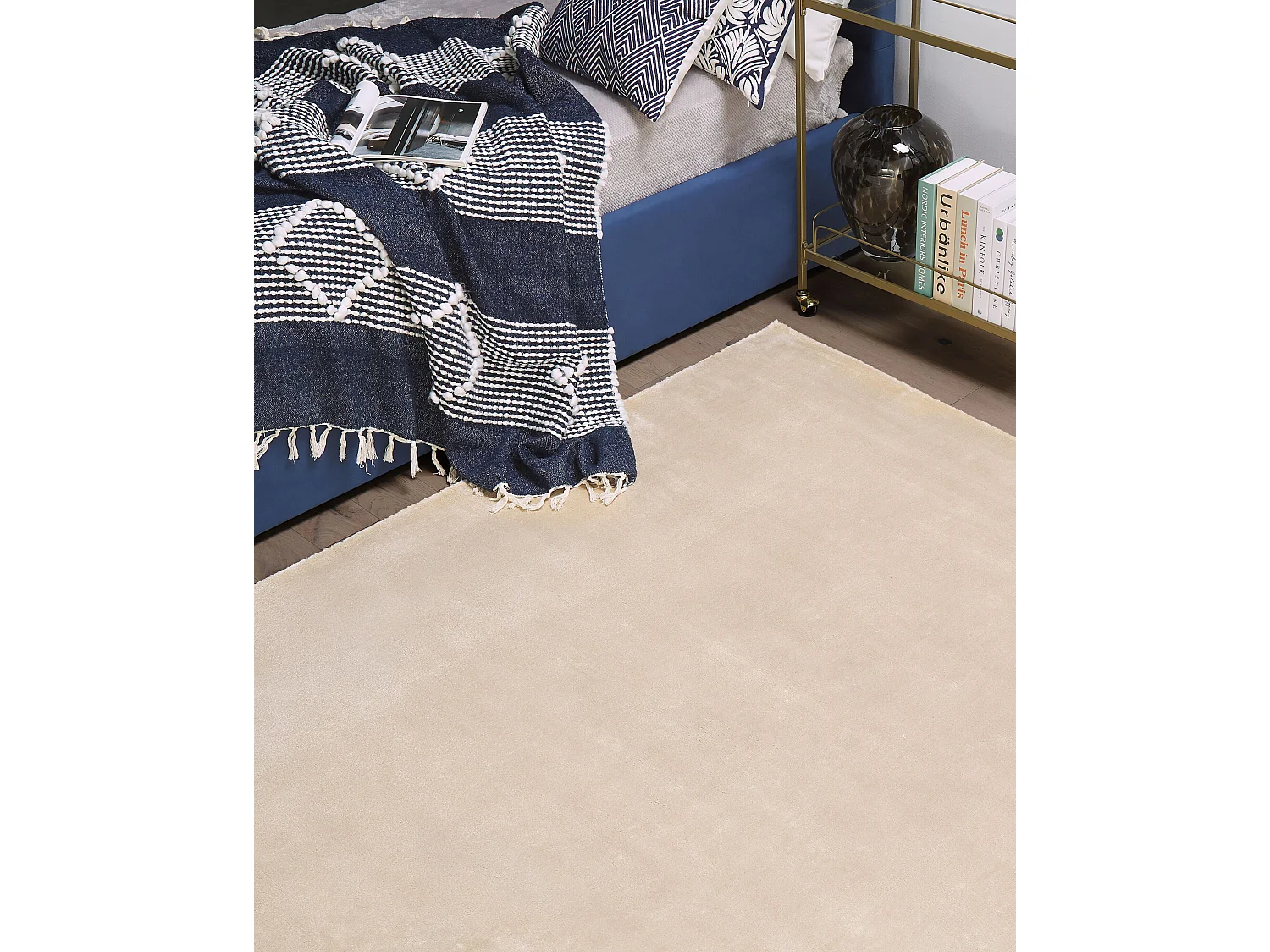 Vloerkleed viscose beige 160 x 230 cm GESI II