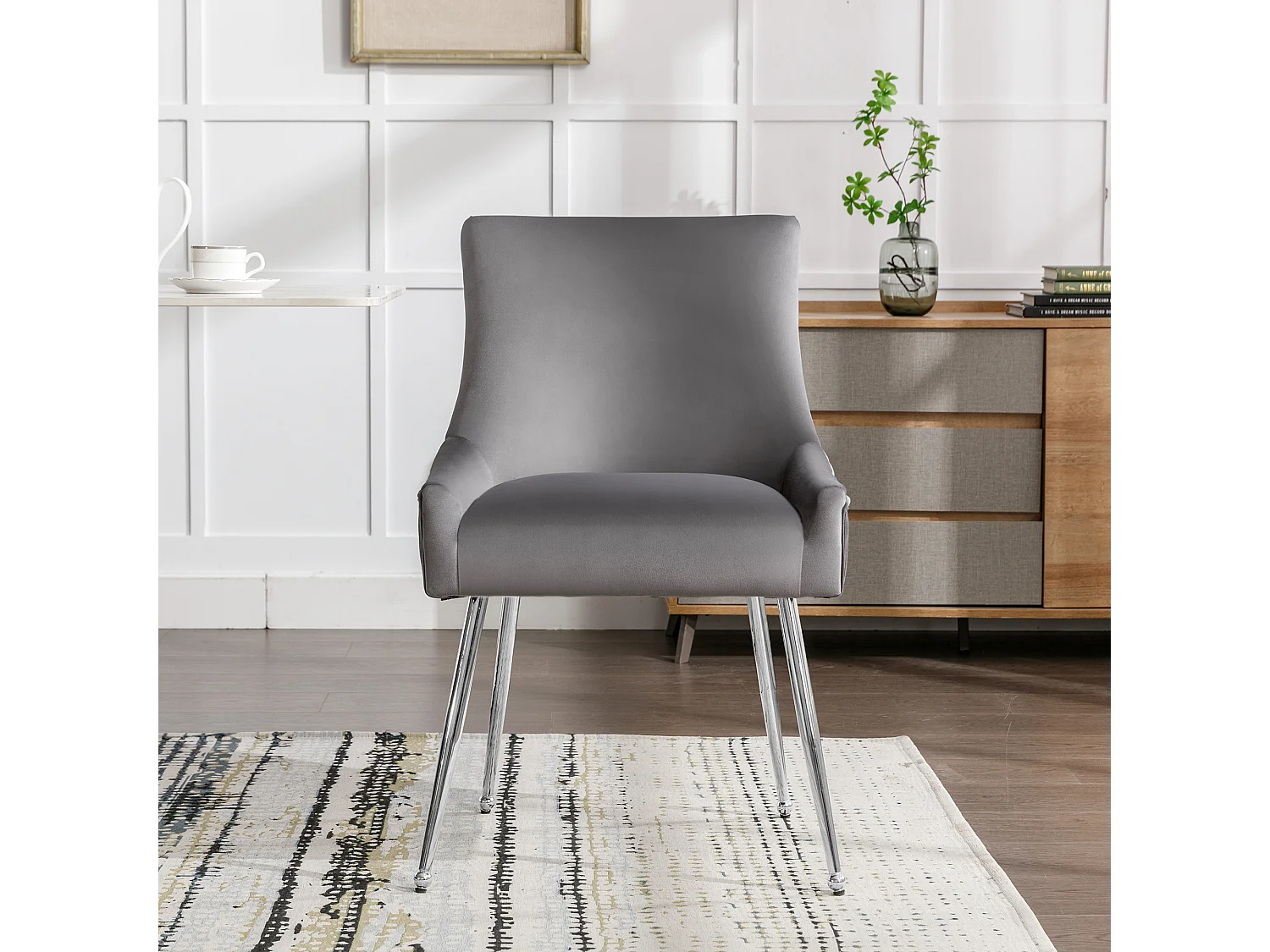 Set van 4 verticaal gestreepte grijze eetkamerstoelen