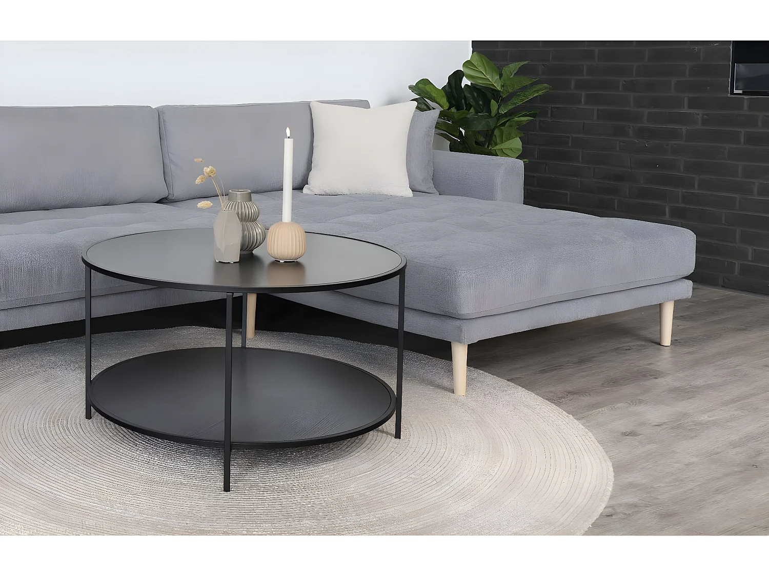 Lido canapé , loungesofa tourné vers la droite avec 4 coussins gris clair.