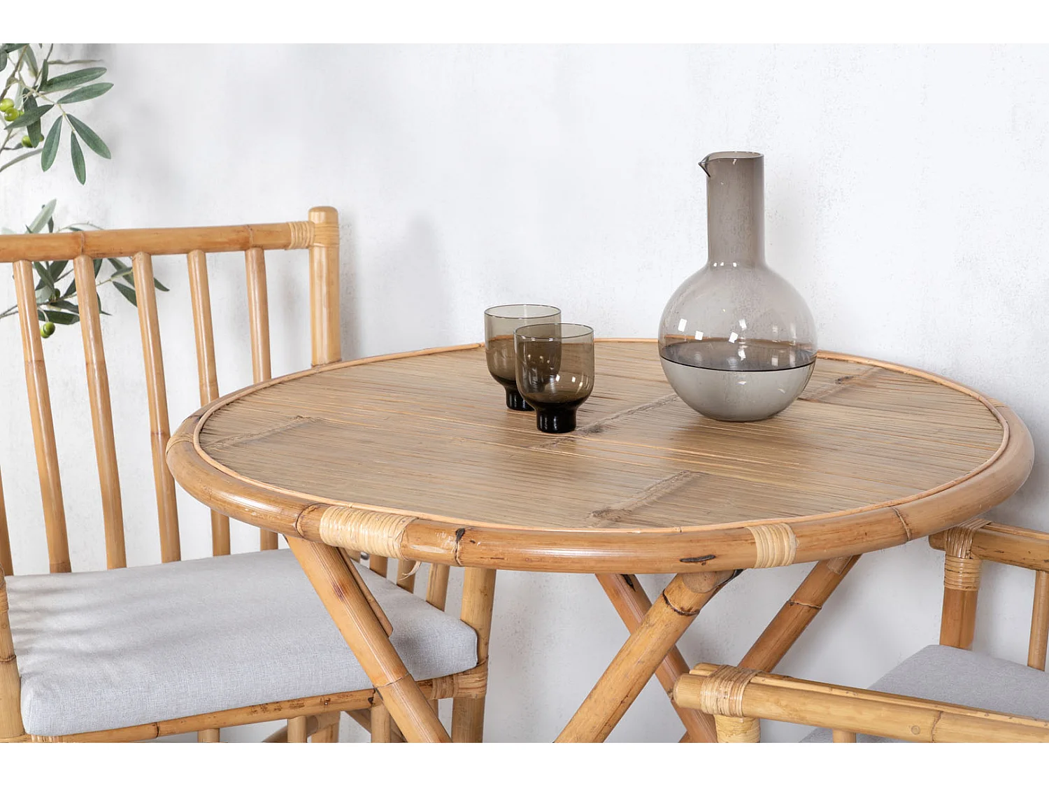 Cane Gartenset Tisch Ø80cm und 2 Stühle Cane hellgrau, natur.