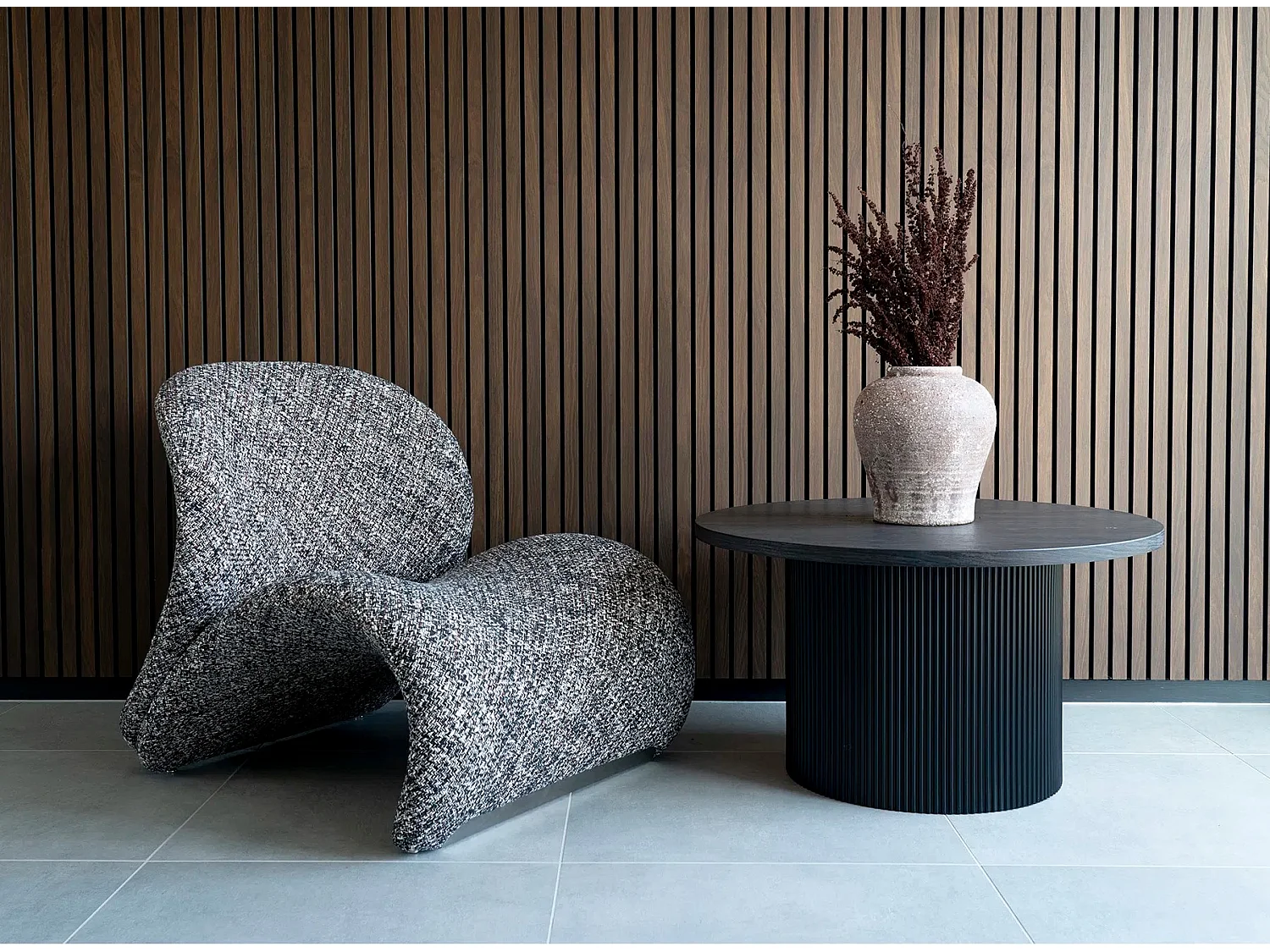 Fauteuil design SOFIA – Élégance intemporelle-Marron