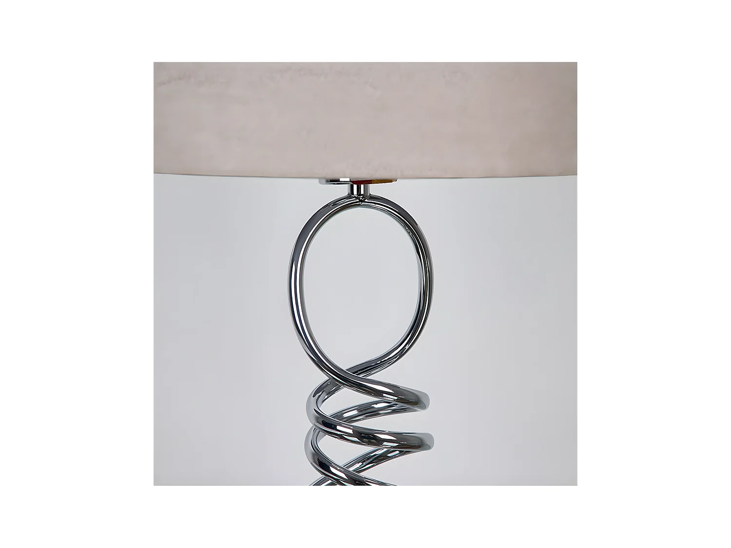 Sobremesa espiral de metal en color plateado con tulipa gris twist