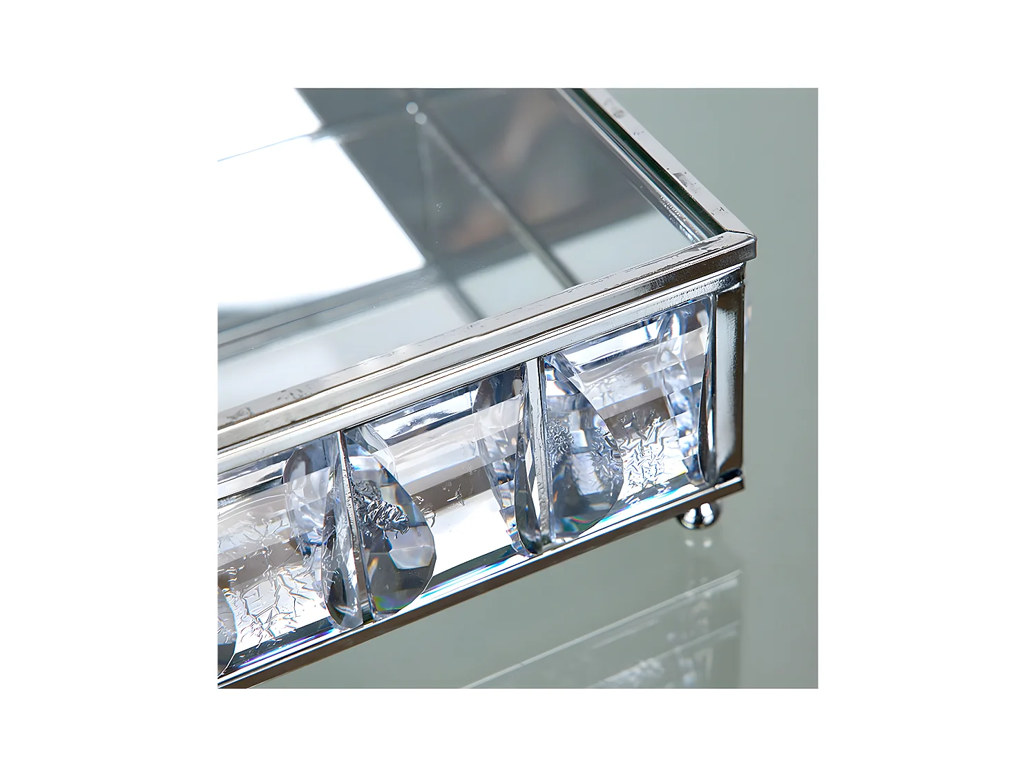 Joyero en terciopelo rosa brillantes acrilico lucy