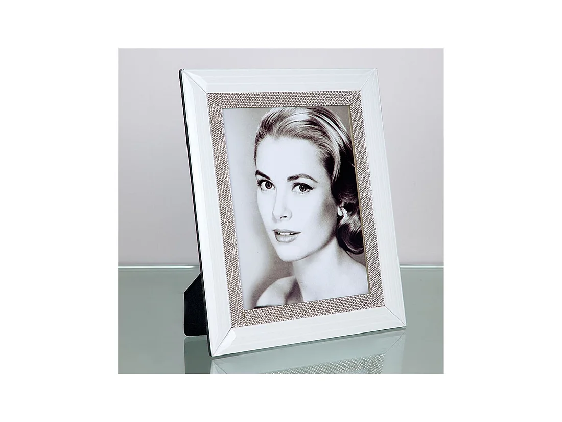 Portafoto para foto 15*20 de cristal blanco con detalle de brillantes en el marco grace