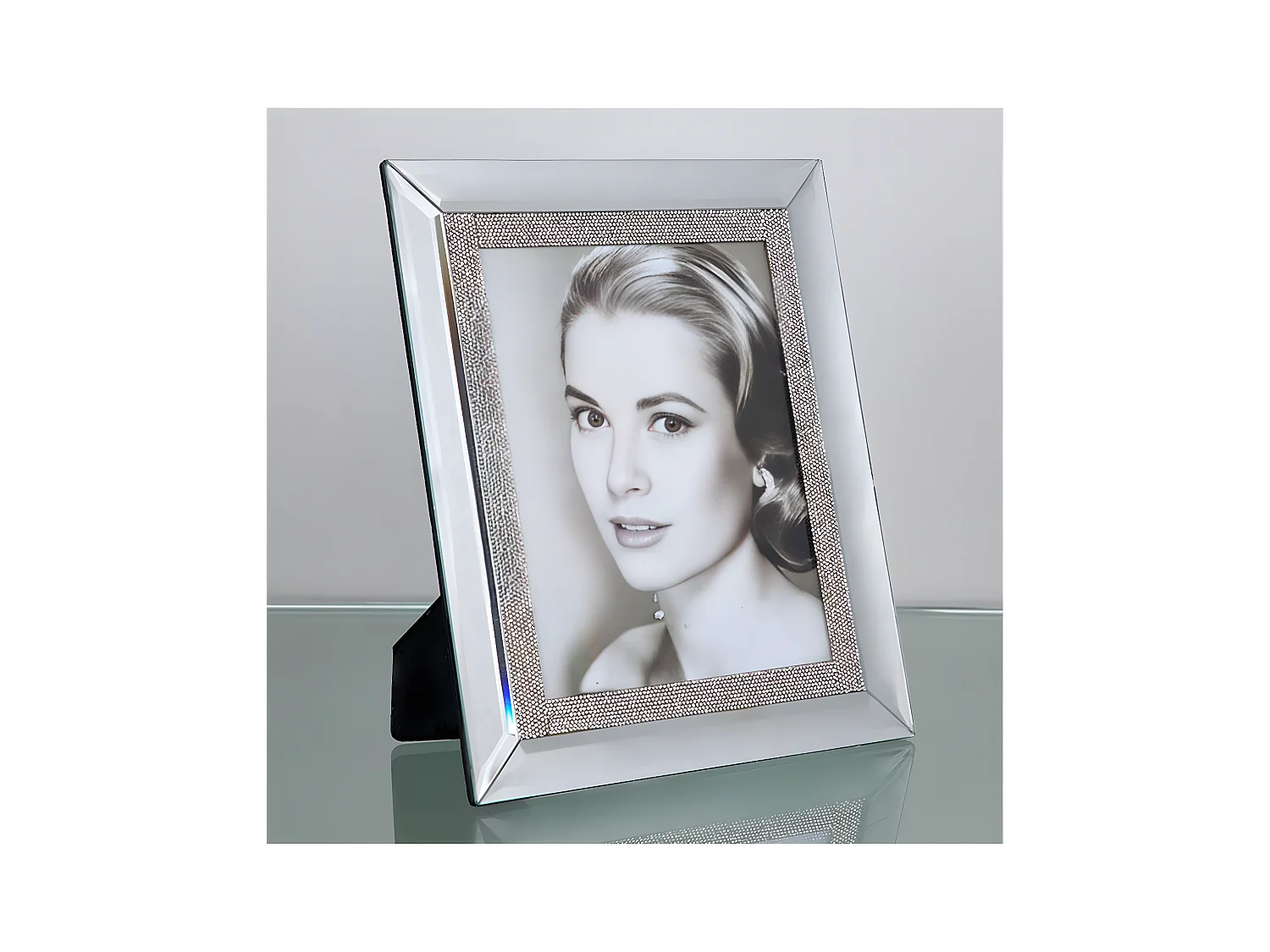 Portafoto para foto 20*25 de espejo con detalle de brillantes en el marco grace