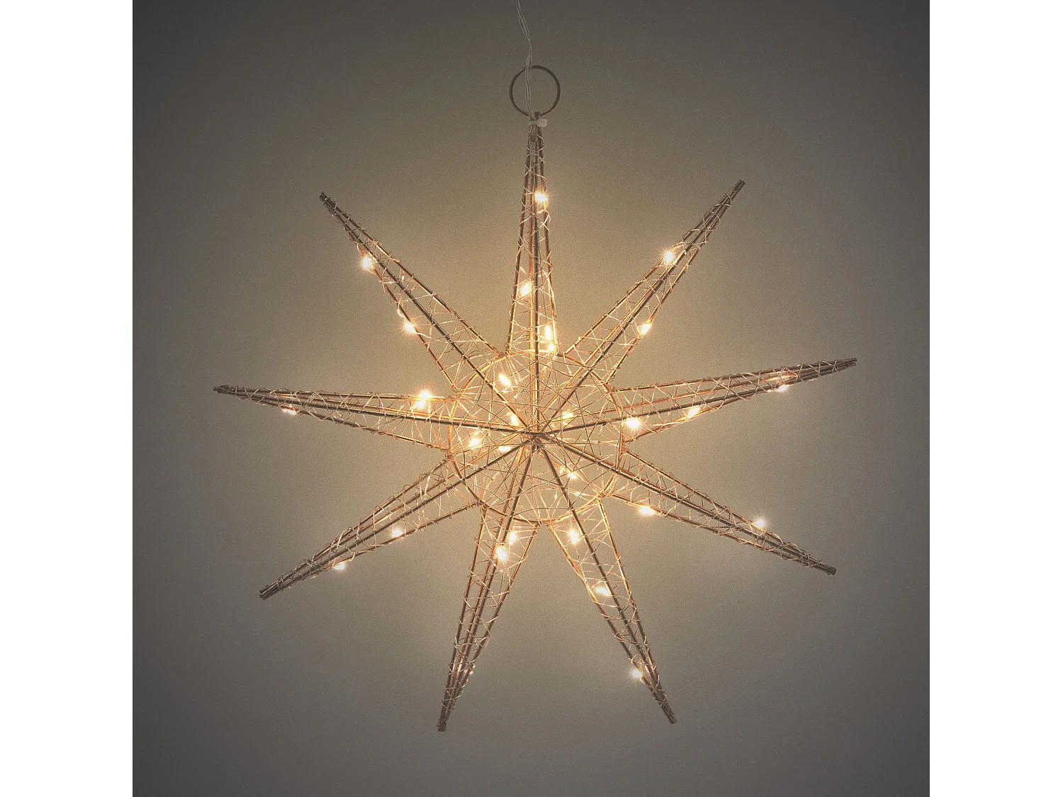 ECD Germany Decoración de Navidad Estrella colgante dorada con luces LED 30cm , copo de nieve navideño de metal con iluminación y temporizador a pilas