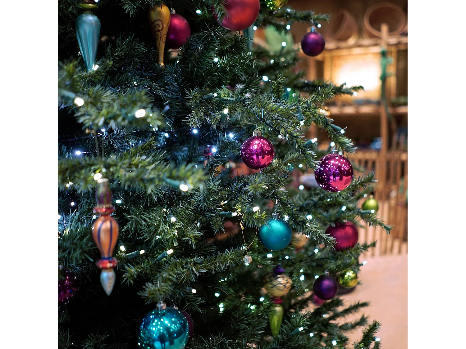 Guirlande lumineuse pour arbre Noël 1000 LED blanc froid 20m intérieur/extérieur