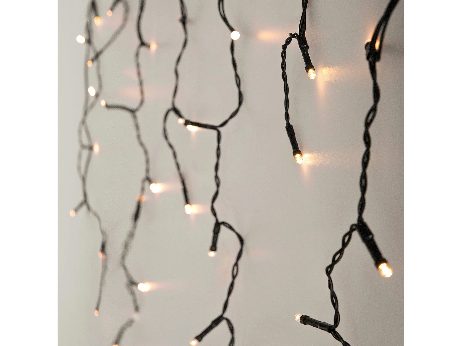 Ghirlanda luminosa con 180 LED bianco caldo decorazione natalizia 6 m IP44 nero