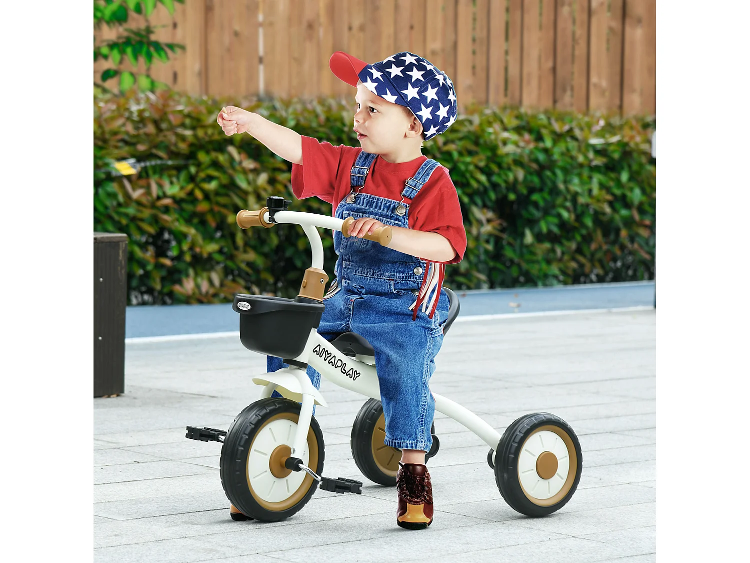 Triciclo para niños crema 70.5x50x58 cm AIYAPLAY