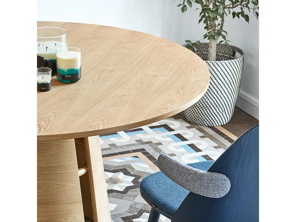 Cep - Table à manger ronde en bois ø137cm - Couleur - Bois clair