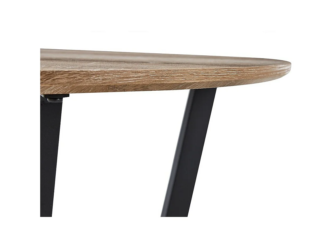 Niedriger Tisch aus der Kollektion CARMIN in alt Eichenfarbe, ideal für ein rustikales Wohnzimmer.