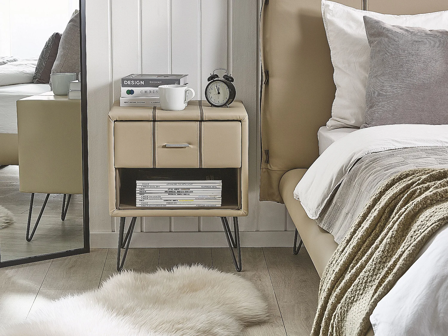 Nachttisch mit Schublade und Fach Kunstleder beige Glamour Look Betin