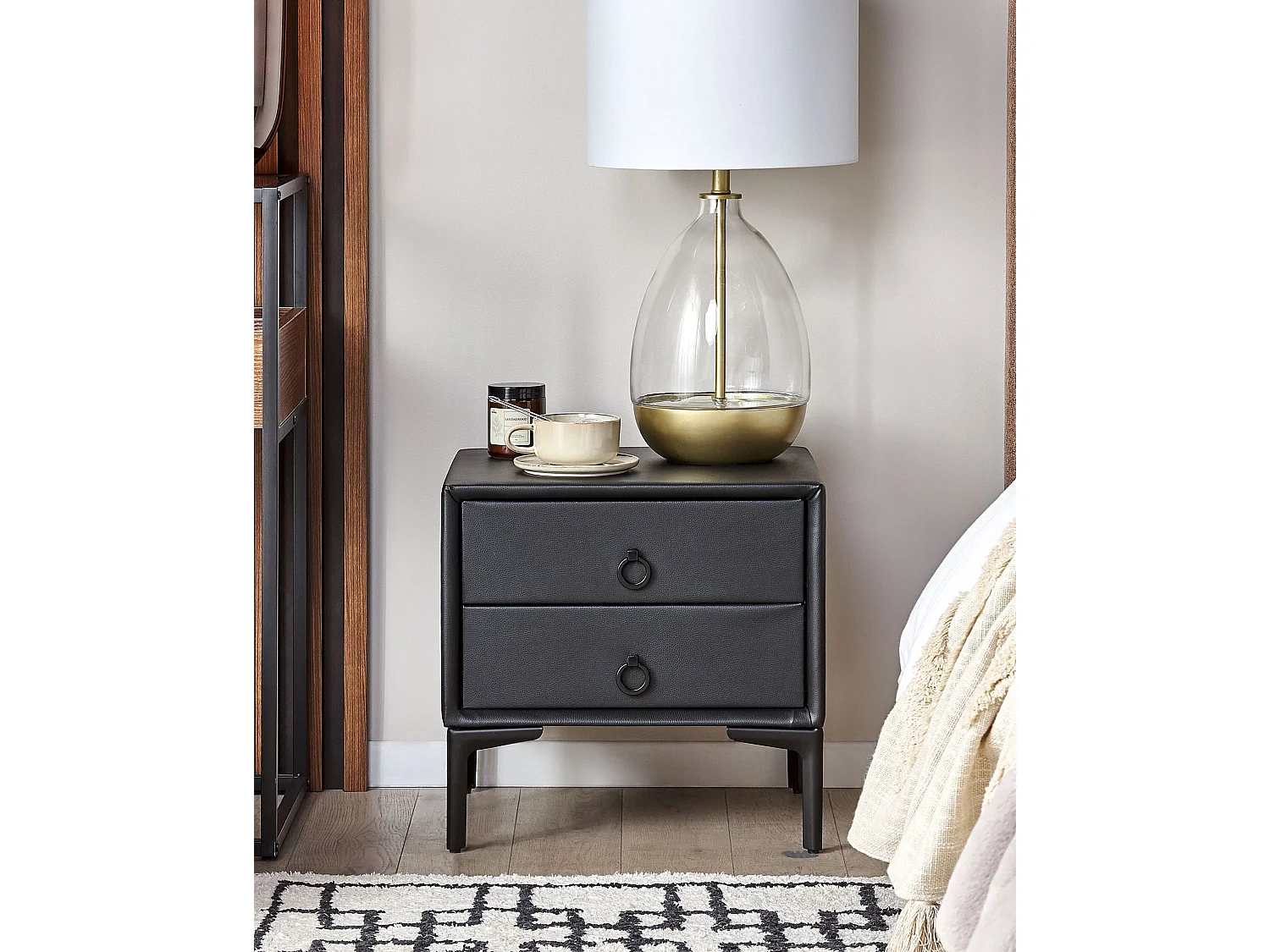 Table de nuit à 2 tiroirs SEZANNE Cuir PU Noir